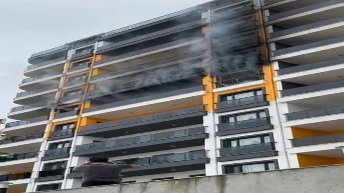 11 katlı apartmanda korkutan yangın