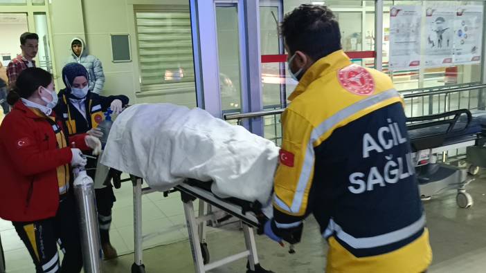 Adana'da otomobil devrildi 2 Yaralı