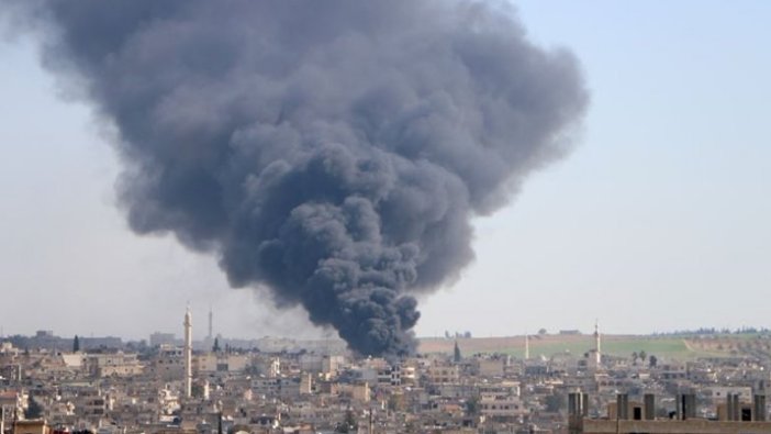 İdlib Gerginliği Azaltma Bölgesi'ne hava saldırısında 5 sivil öldü
