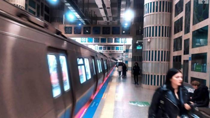 Mecidiyeköy metroda bir kişi raylara atlayarak intihar etti