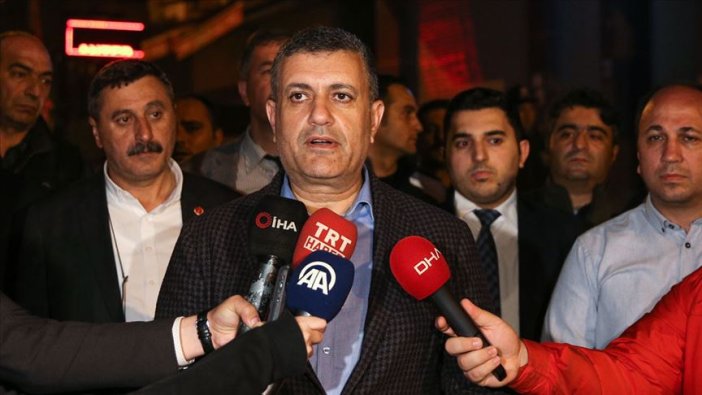 Esenyurt'ta vatandaşlar evlerine dönüyor