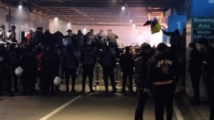 Fenerbahçe taraftarları akın akın havalimanına geliyor