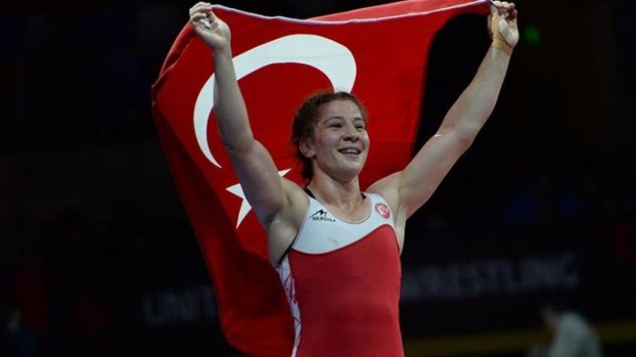 Türk güreşçileri dünya zirvesinde
