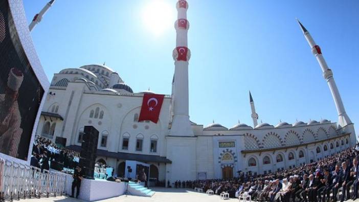 Büyük Çamlıca Camisi açıldı