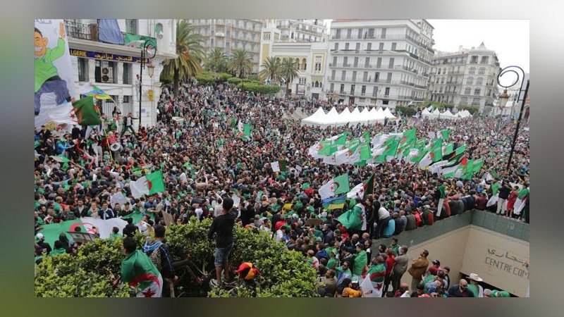 "Partim adına halktan af diliyorum"