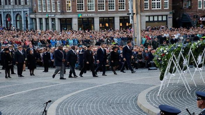 Hollanda'da 2. Dünya Savaşı kurbanları anıldı