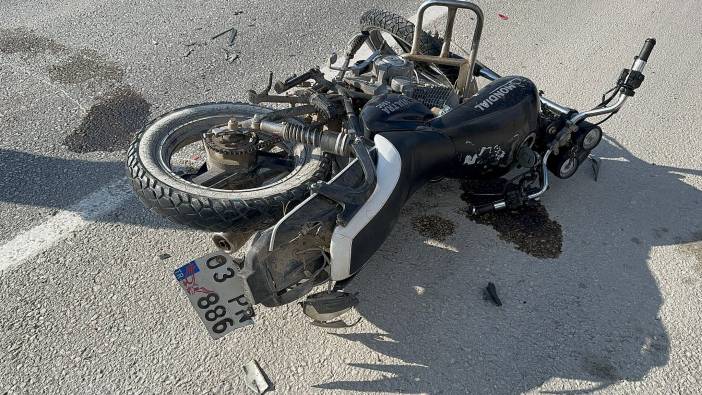 Otomobil ile motosiklet çarpıştı '1 yaralı'