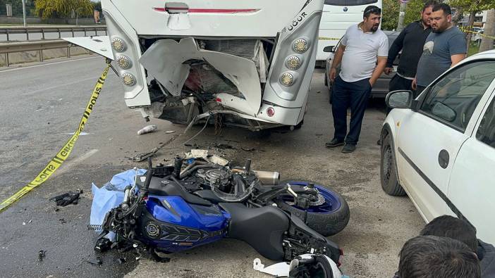 Antalya'da kaza 'Genç sürücü can verdi'