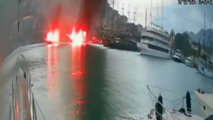 Alanya'da iki lüks tekne birden yandı