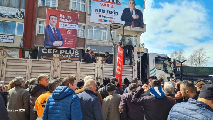 Zonguldak'ta vatandaşlara fidan dağıtıldı