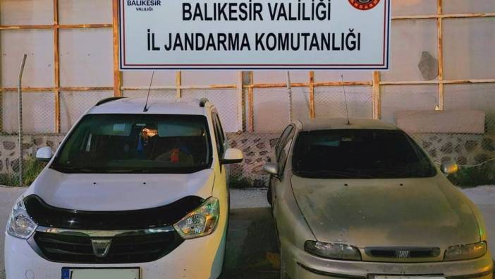 Balıkesir'de göçmen kaçakçısı 2 organizatör tutuklandı