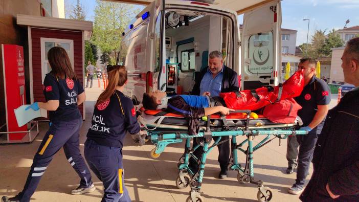 Bursa'da motosiklet kazası '2'si çocuk 3 yaralı'