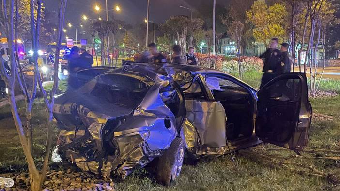 Bursa'da otomobiller çarpıştı '4 yaralı'