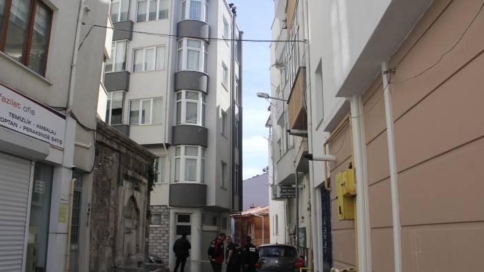 Sinop'ta çatıdan düşen kişi can verdi