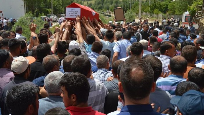 Askerler son yolculuğuna uğurlandı!