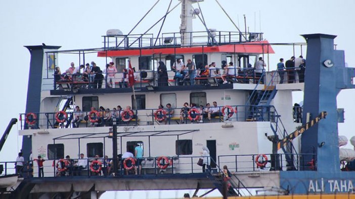 Tekirdağ Limanı'nda tatil yoğunluğu