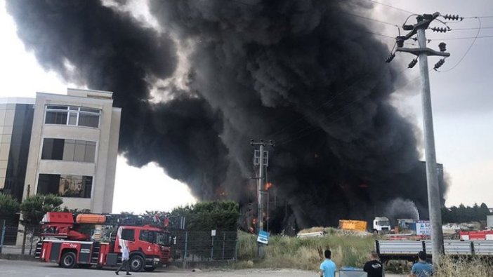 Kocaeli'de fabrika yangını: 4 ölü