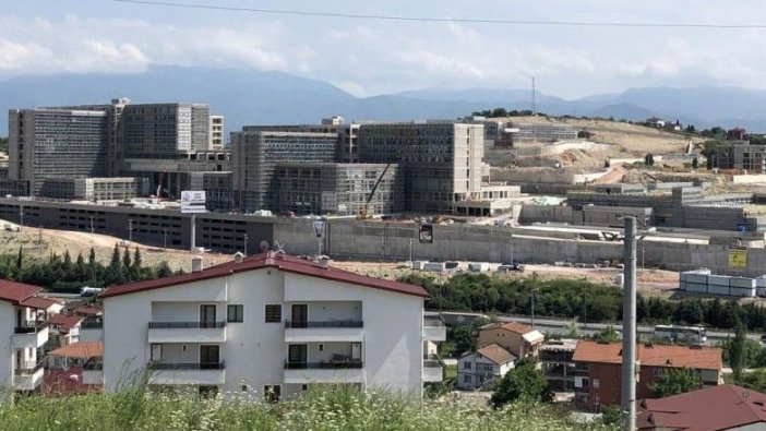 Kocaeli şehir hastanesi için binlerce ağaç katledildi!