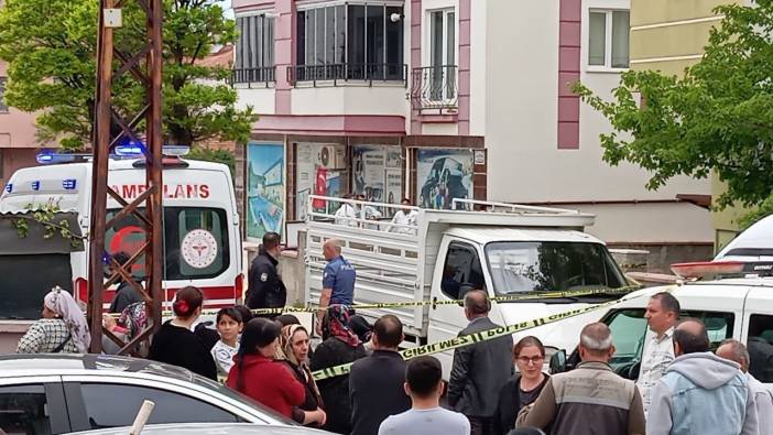 Önce eşini ve baldızını sonra kendisini vurdu