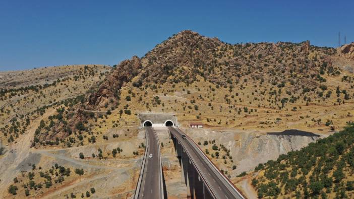 Trafiğe kapatılan yol yeniden açıldı