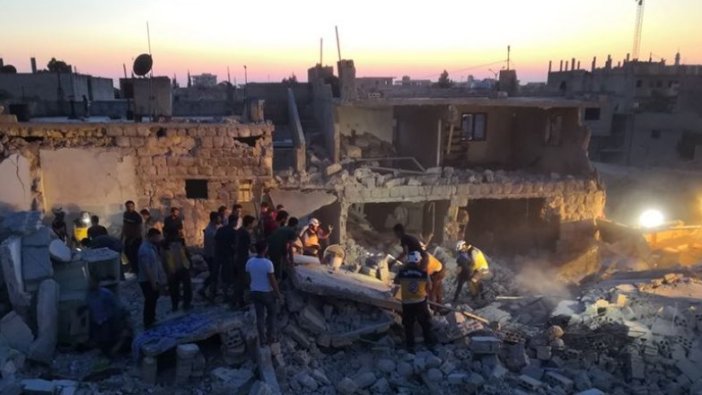 İdlib'e hava saldırıları: 19 ölü