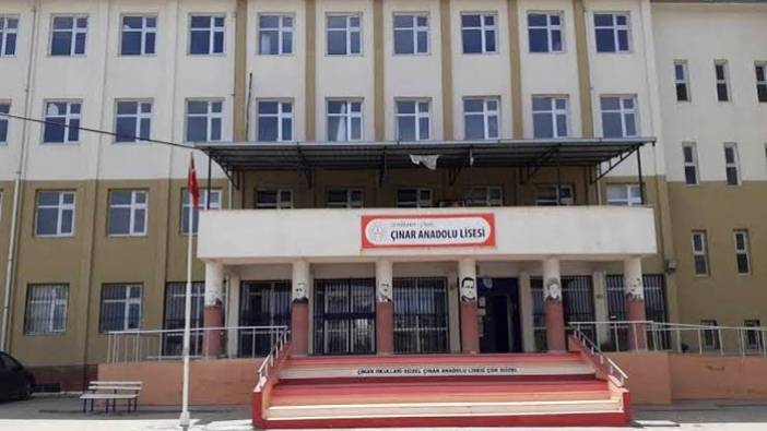 Diyarbakır’da lisede bir veli bıçaklandı