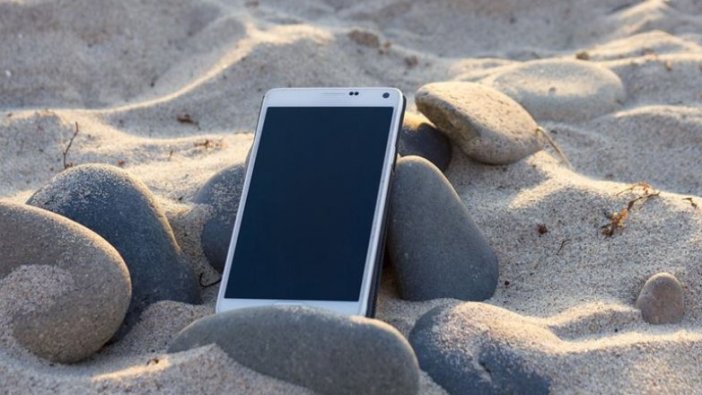 'Tatilde konum bildirerek hırsıza davetiye çıkarmayın'