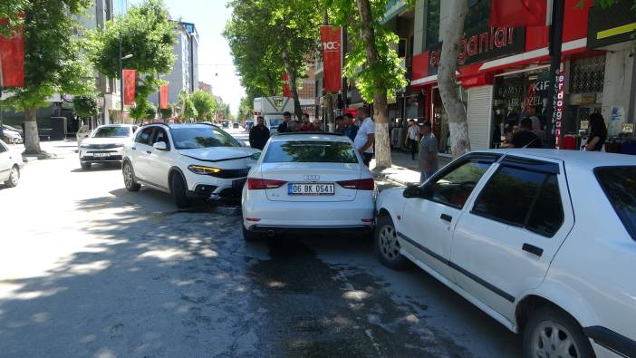 Malatya'da zincirleme trafik kazası: 1 yaralı