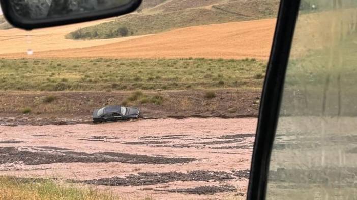 Polatlı’da otomobil sele kapıldı