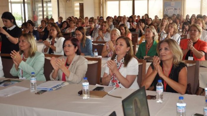 CHP Kadın Kolları başkanları Nevşehir'de bir araya geldi