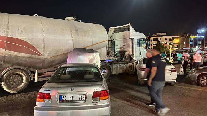 Elazığ’da tanker ile otomobiller çarpıştı: Yaralılar var