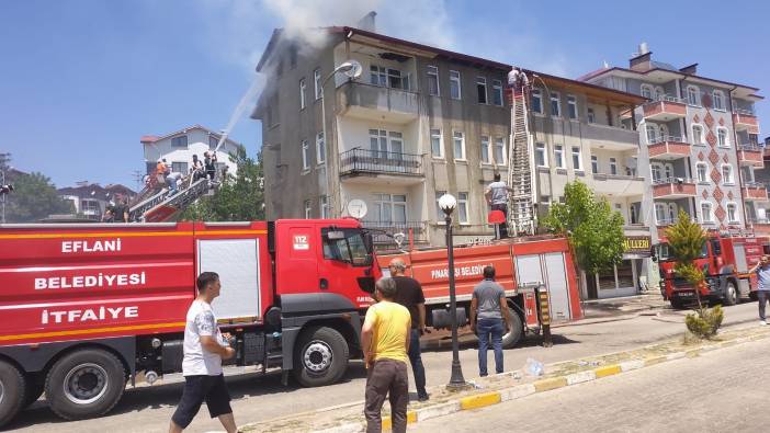 Kastamonu'da bina yangını