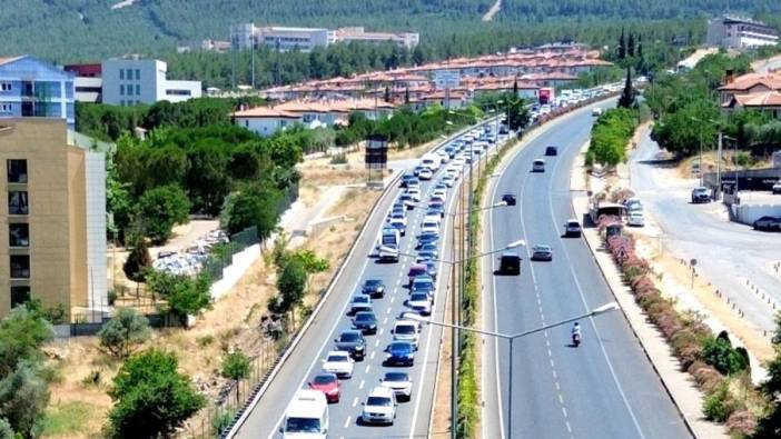 Bayram bitti, trafik başladı