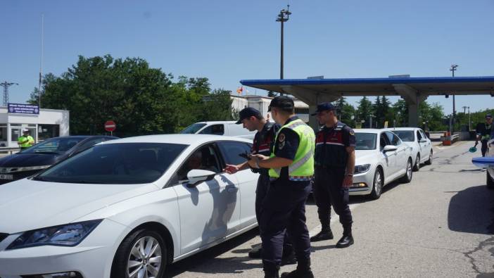 Edirne'de trafik sıkı denetimleri devam ediyor