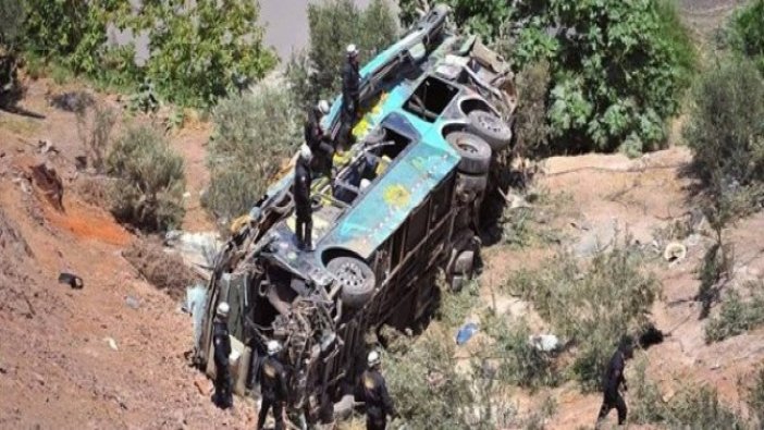Peru'da trafik kazası: 19 ölü