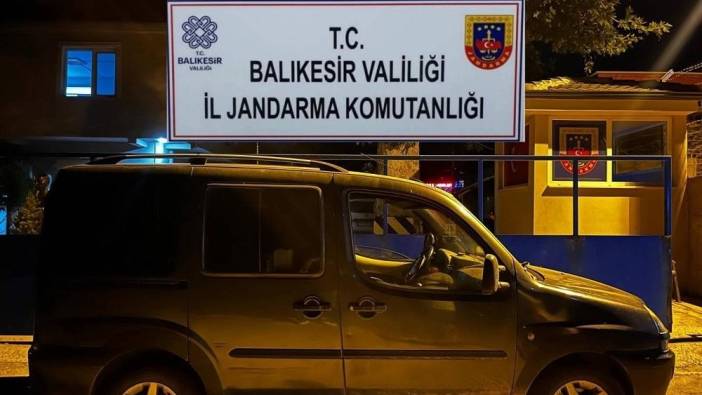 Balıkesir'de kaçak göçmen operasyonu