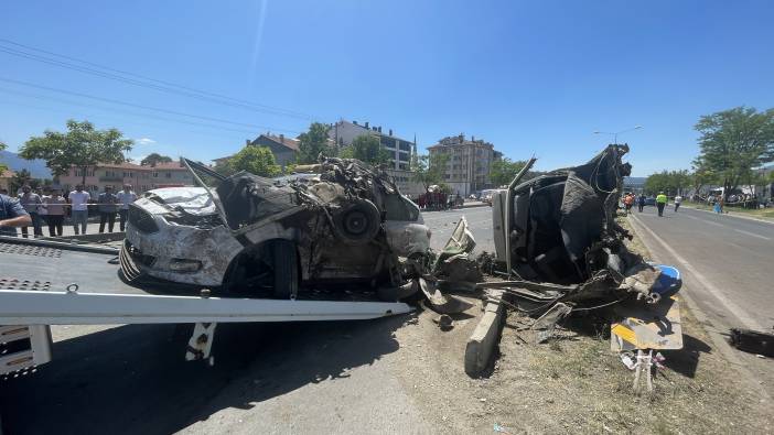 Bolu’da feci kaza: 2 ölü, 3 yaralı