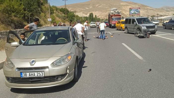 Malatya'da otomobil motosiklete çarptı