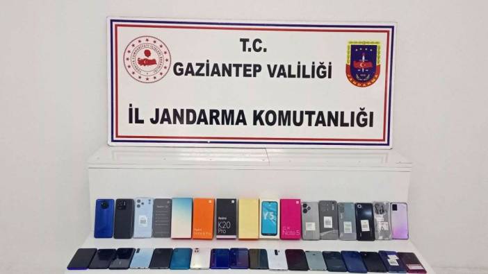 Gaziantep'te dev operasyon: 2 milyon değerinde kaçak telefon ele geçirildi