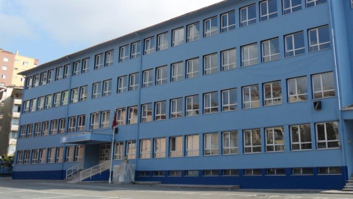 Devlet okulunda 'özel sınıf' ayrımcılığı!