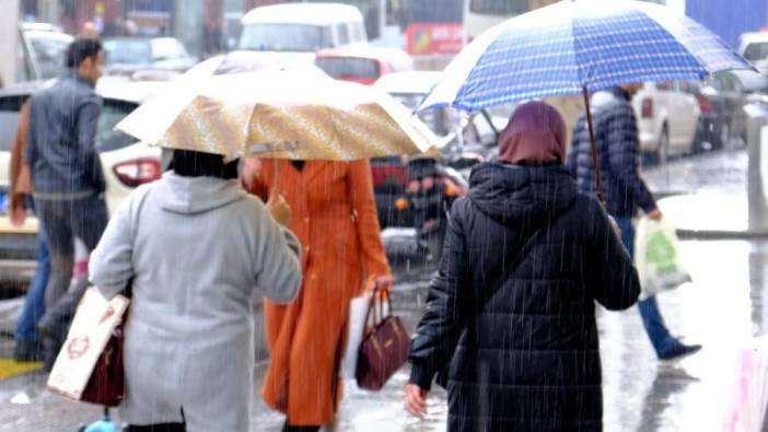 Meteoroloji'den 3 il için kırmızı uyarı: Sel vuracak