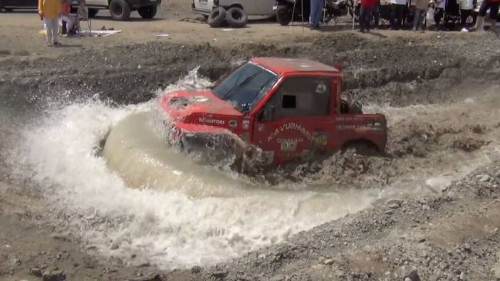 Erzincan'da nefes kesen yarış