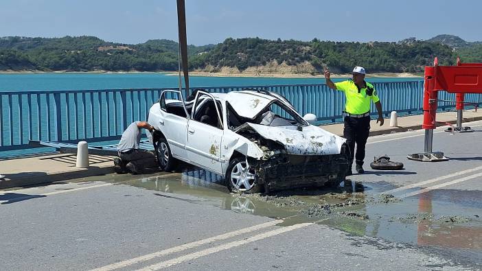 Adana'da baraj gölüne düşen otomobilden 4 kişinin cansız bedeni çıkarıldı