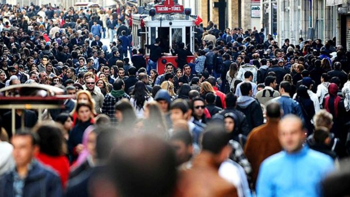 "İşsizliğin sürekli arttığı ikinci ülkeyiz"