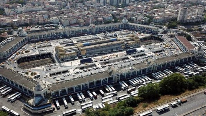 Otogarda dönüş yoğunluğu