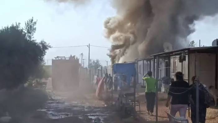 Depremzede vatandaşların yaşadığı konteynerda yangın