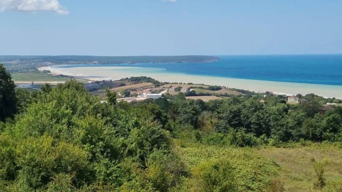 Karadeniz’de denizin rengi çamura döndü