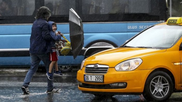 Meteorolojiden 11 il için kuvvetli sağanak uyarısı