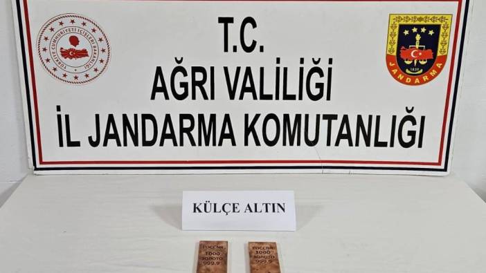 Araçtan 2 kilogram külçe altın çıktı