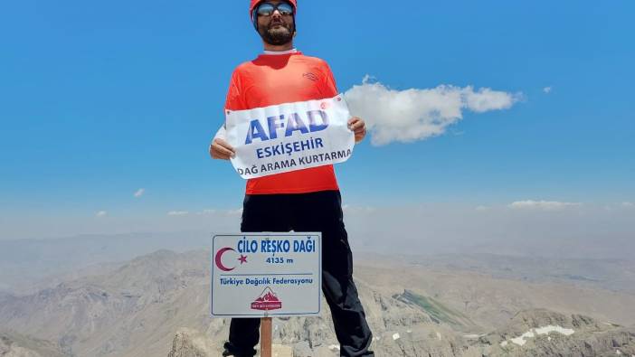 AFAD Hakkari'deki Cilo Dağı'na çıkan ekibini kutladı